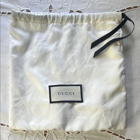 Gucci Marmont Wide Belt - EXCELLENT CONDITION! - Picture 6 of 7